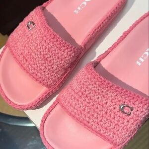 SOLD OUT pink Coach Averie slides